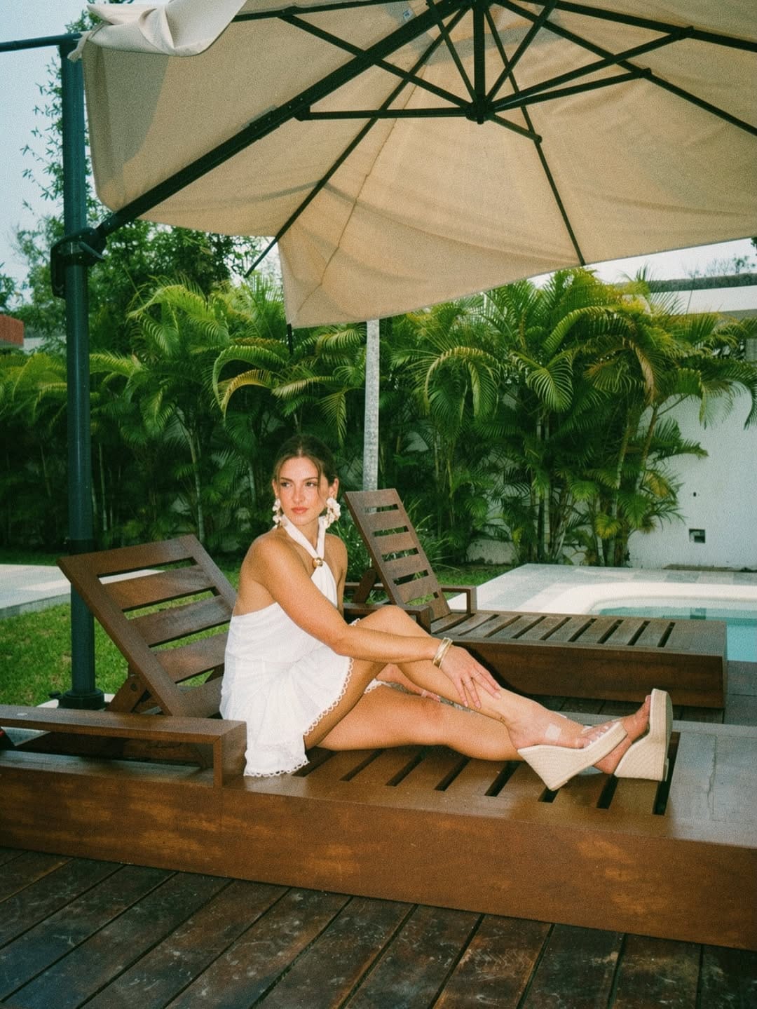 Post 1 by Abigail Dye on Instagram (carousel)