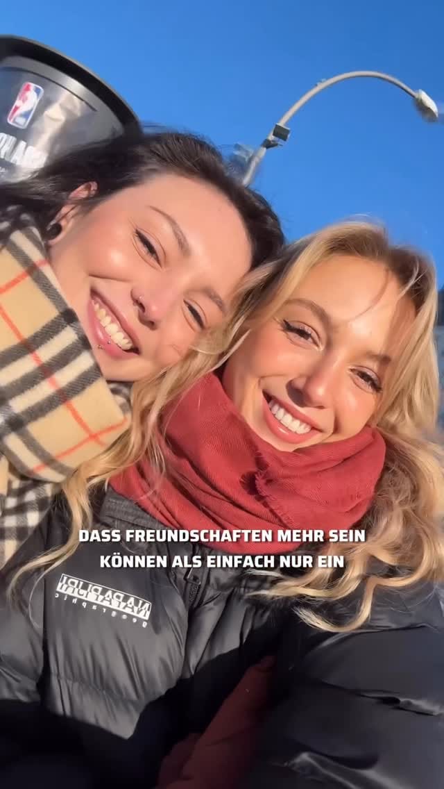 Post 8 by Yaz 🖤 on Instagram (video)