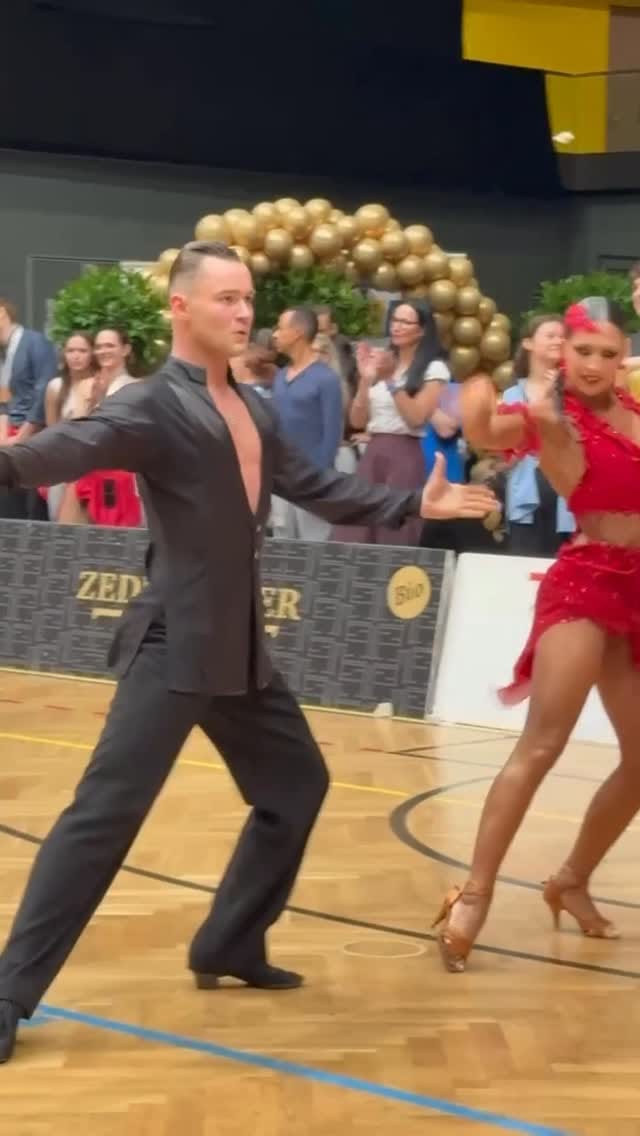 Post 4 by Grün-Gold-Club Bremen e.V. on Instagram (video)