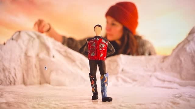 Post 2 by Shape & Shadow | Hayley Morris on Instagram (video)