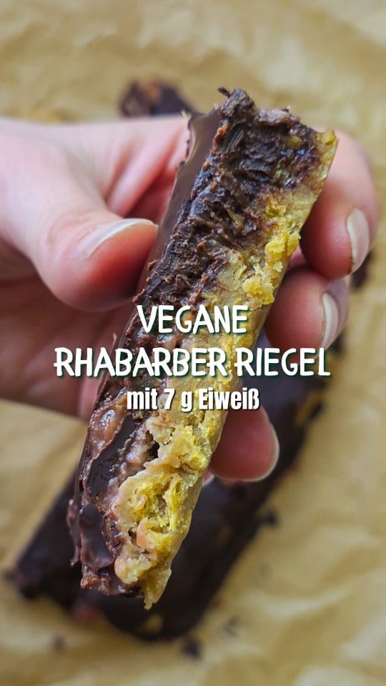 Post 6 by Leandra Heller | vegane proteinreiche Rezepte on Instagram (video)