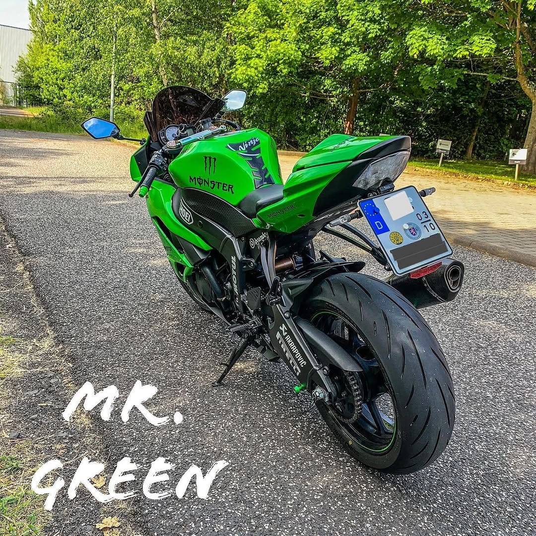 Post 9 by Mr_Green on Instagram (image)