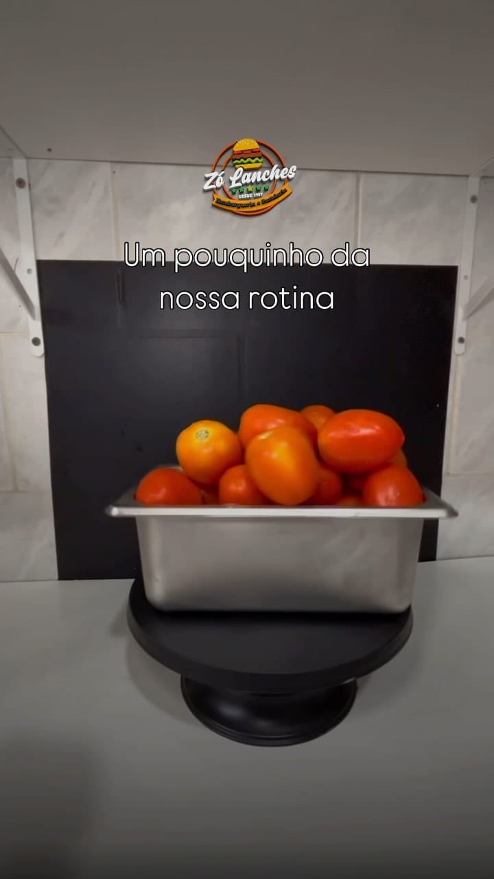 Post 10 by Zó Lanches | Hamburgueria on Instagram (video)