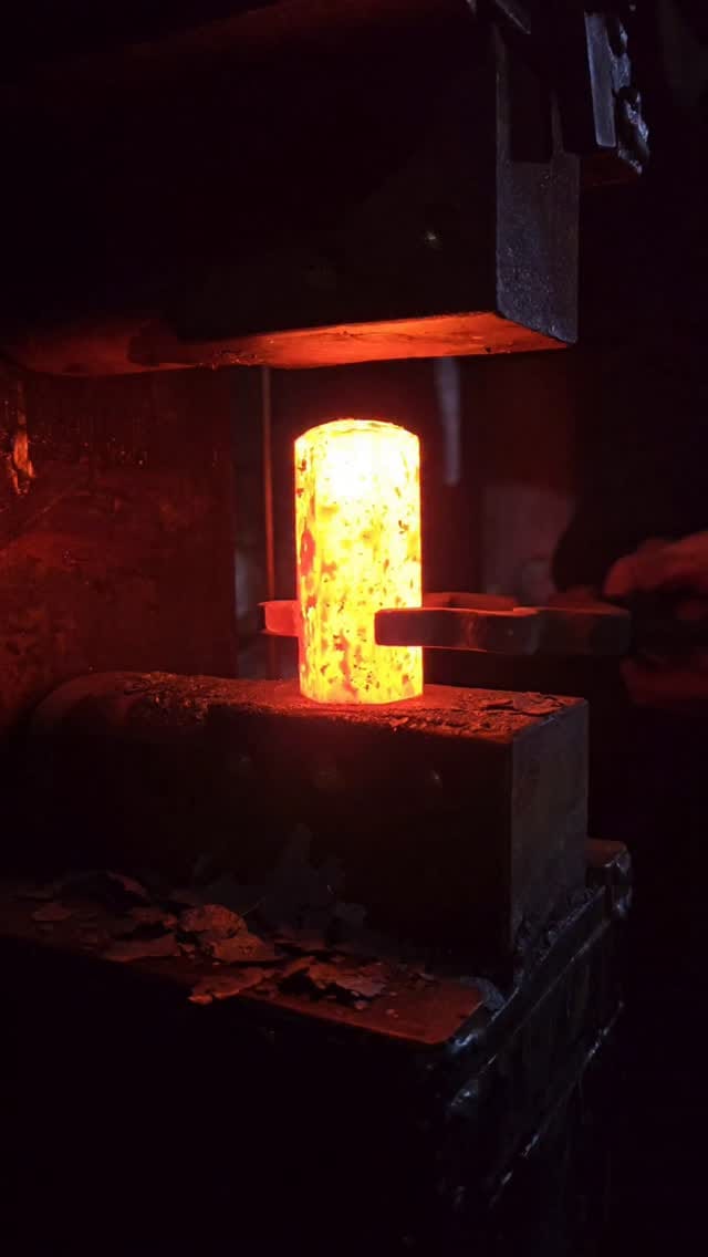 Post 6 by James O'Connor on Instagram (video)
