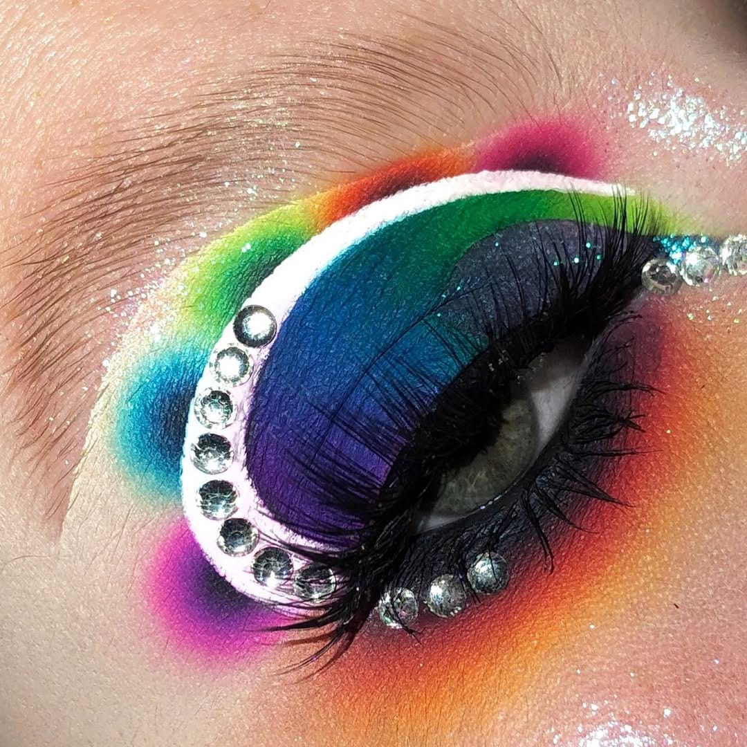 Post 7 by holly de salis on Instagram (image)
