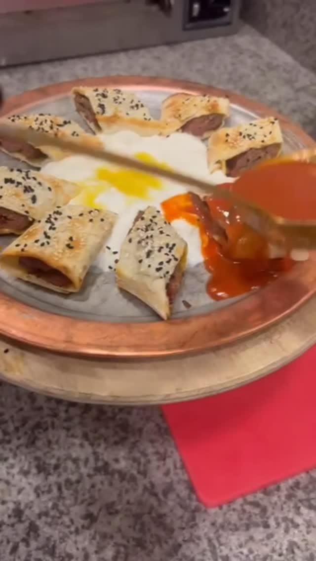 Post 8 by MANGAL Restaurant official ® on Instagram (video)