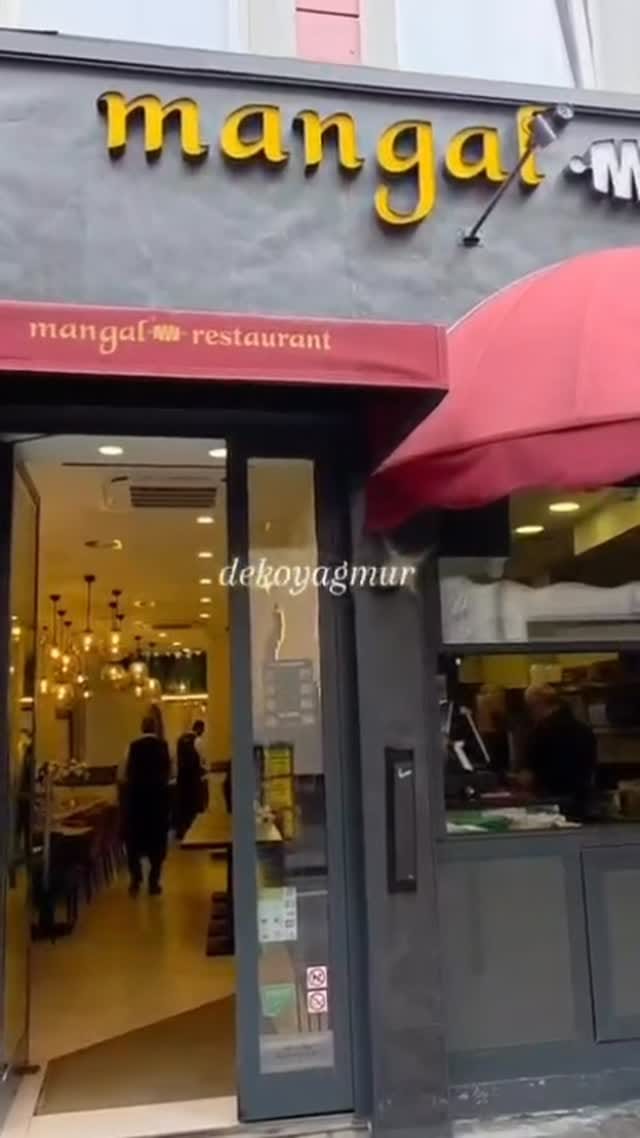 Post 4 by MANGAL Restaurant official ® on Instagram (video)