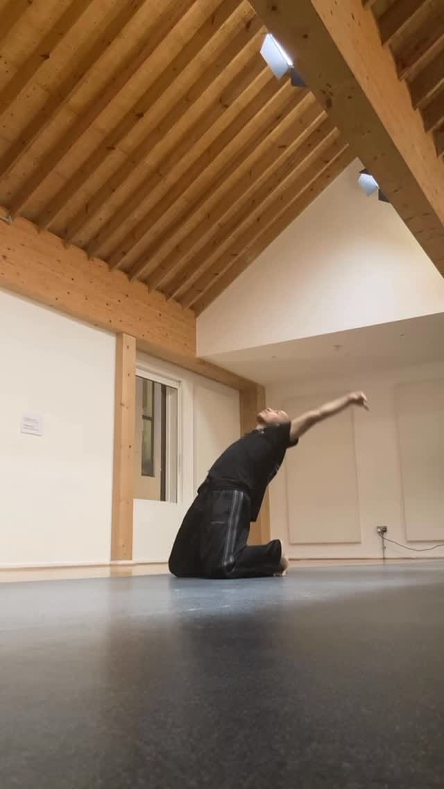 Post 1 by James Gallego Olivo on Instagram (video)
