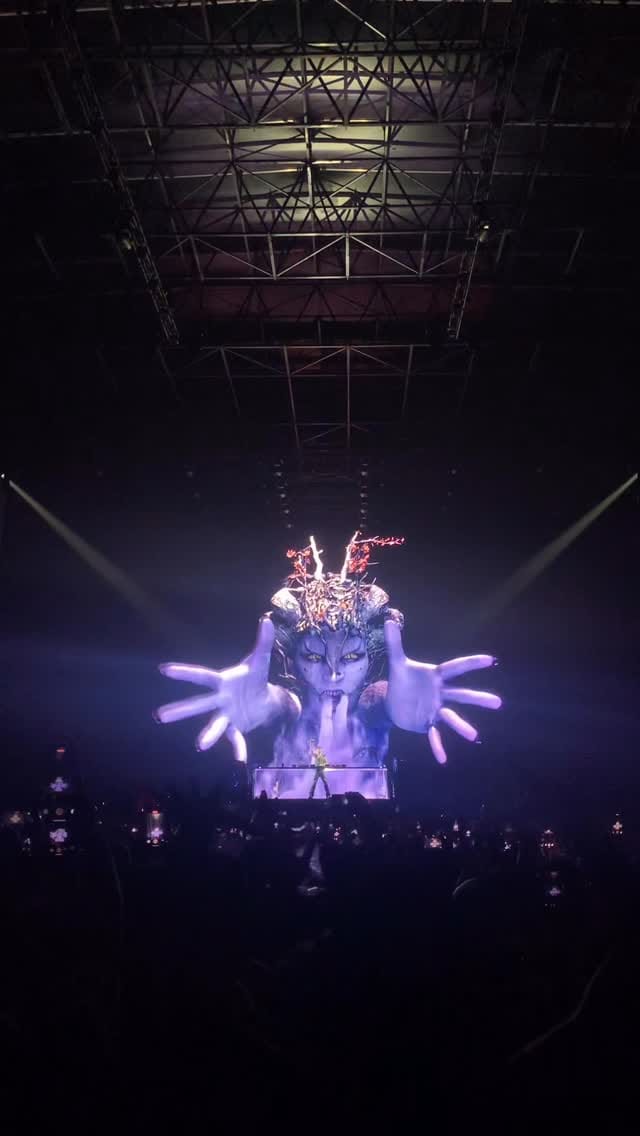 Post 4 by EssentialDanceMusic on Instagram (video)
