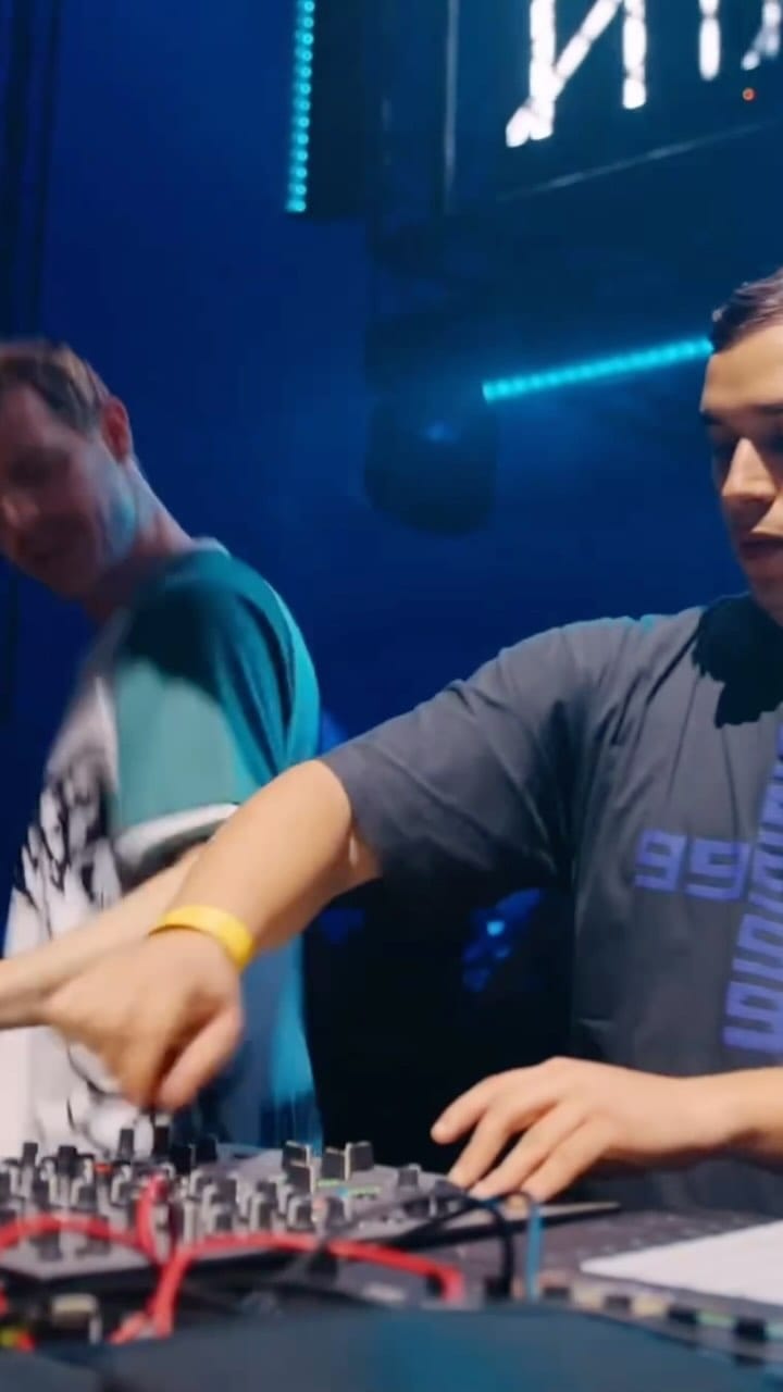 Post 6 by EssentialDanceMusic on Instagram (video)