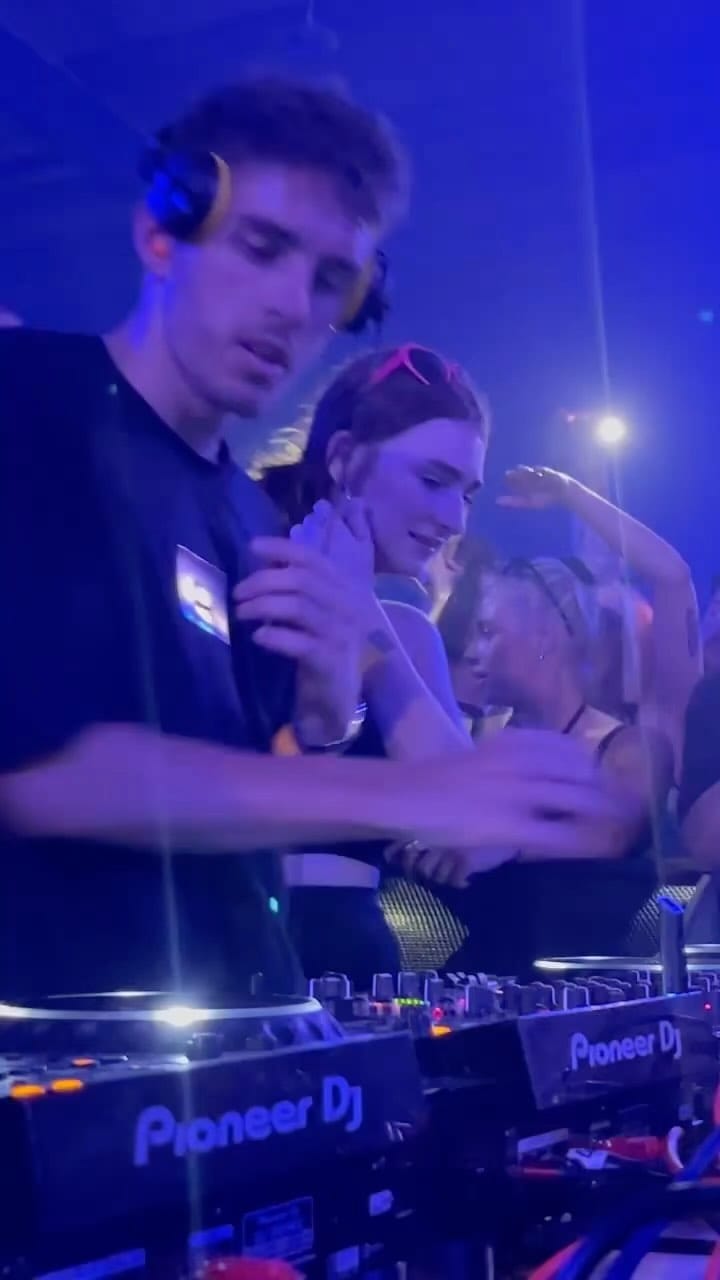 Post 8 by EssentialDanceMusic on Instagram (video)