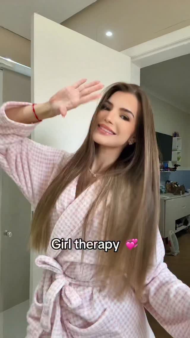 Post 10 by Ariane Dalcheco on Instagram (video)
