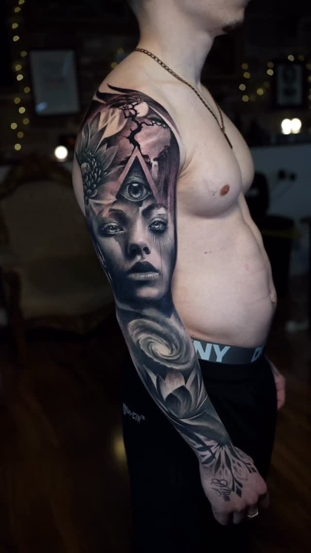 Post 7 by Liverpool Tattoo Artist - Antonio Bianco on Instagram (video)