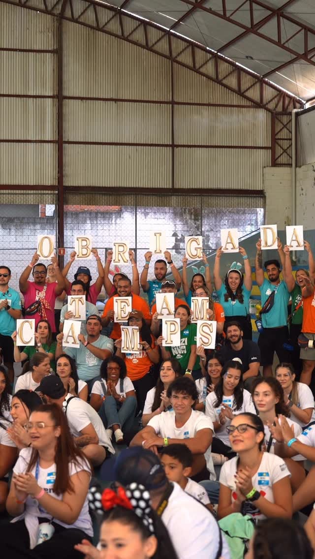 Post 7 by Hamburgada do Bem | Oficial on Instagram (video)