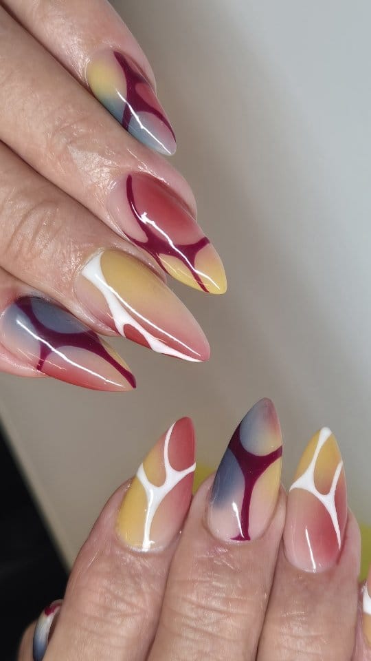 Post 1 by K e l l y  S h e n t o n on Instagram (video)