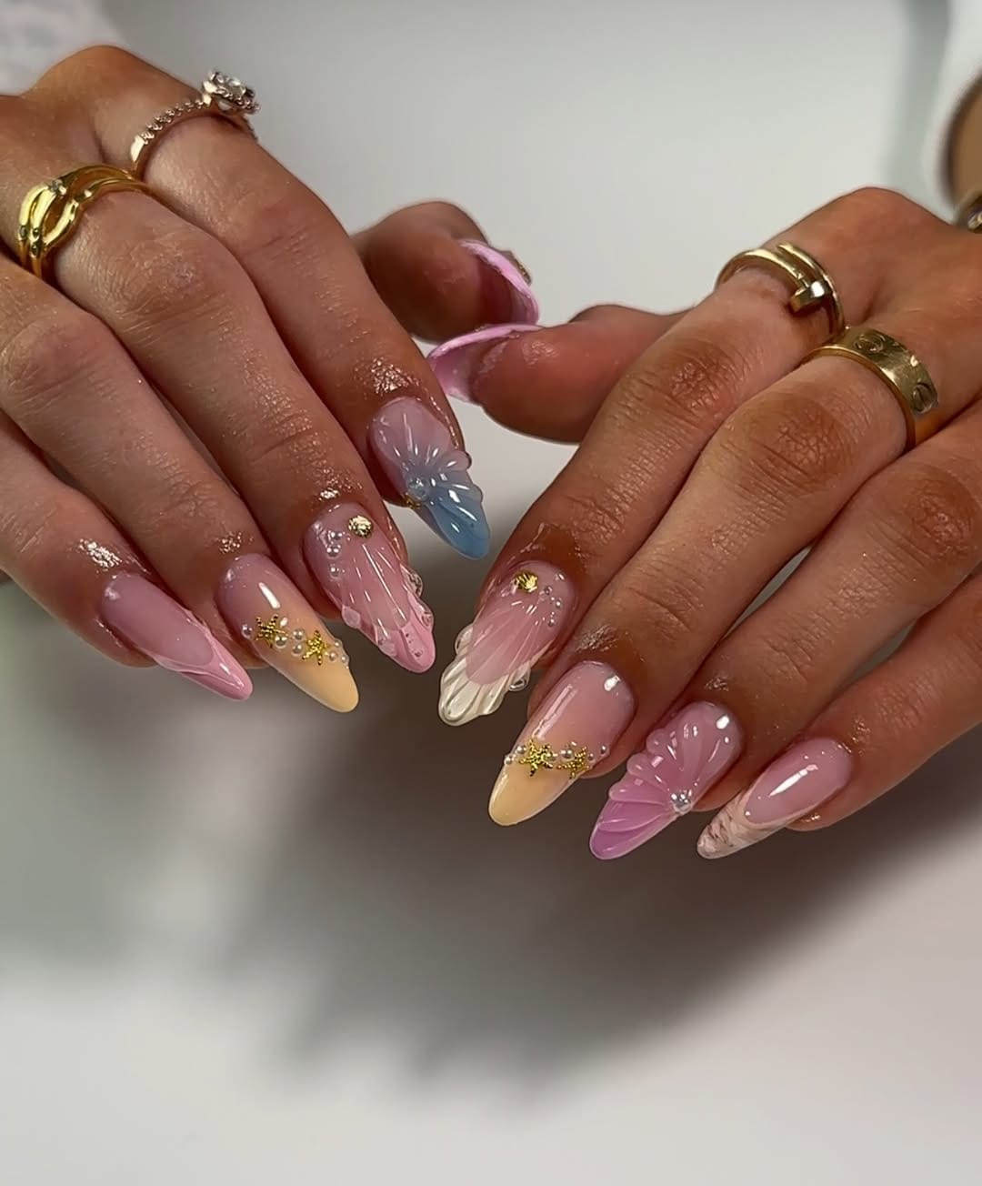 Post 4 by JohnsonLeNails on Instagram (carousel)
