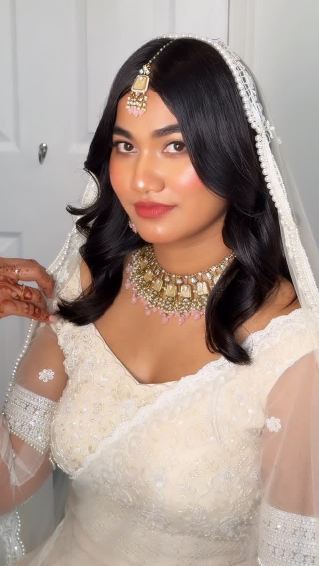 Post 1 by Mumina Makeover on Instagram (video)
