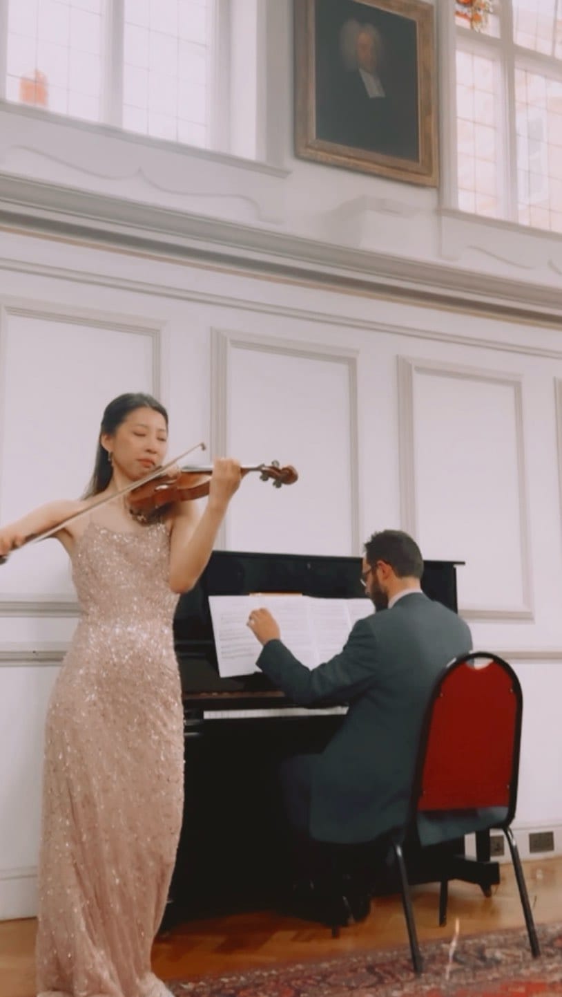 Post 3 by Julia Hwang on Instagram (video)