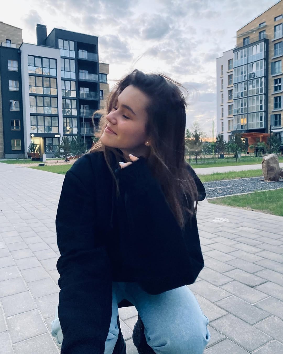 Post 10 by LIZAVETA MISNIKOVA on Instagram (image)
