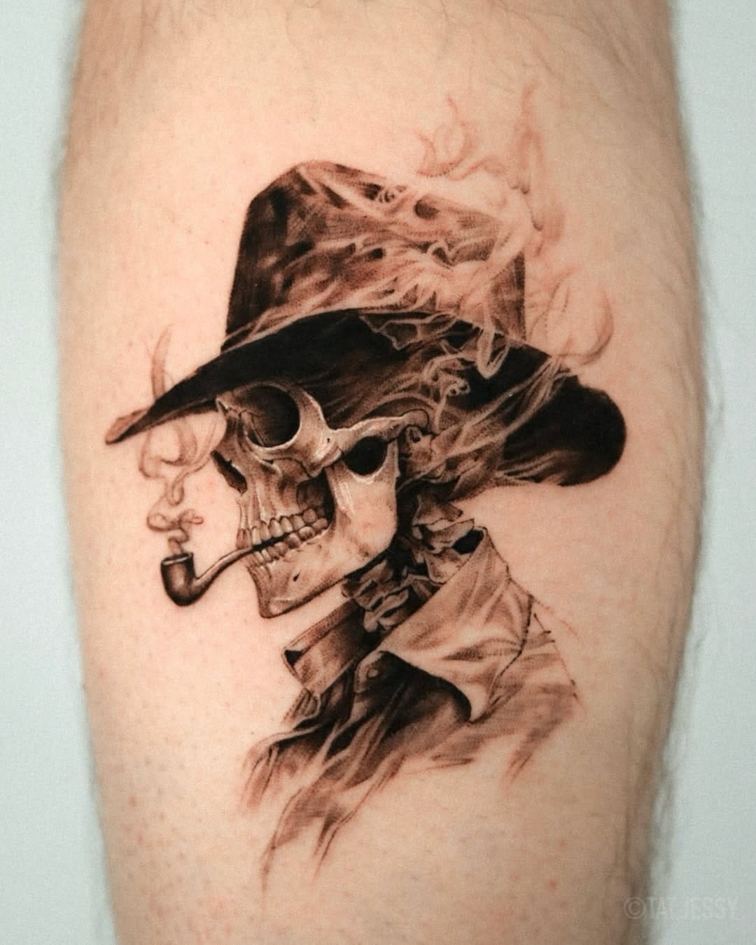 Post 9 by Jessy | Warm Black & Brown Tattoo on Instagram (carousel)