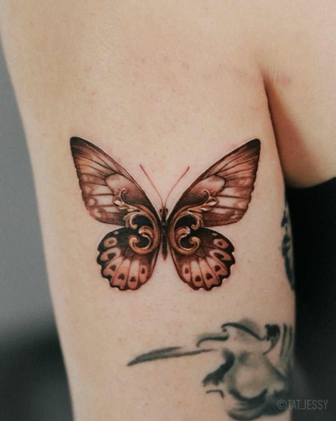 Post 8 by Jessy | Warm Black & Brown Tattoo on Instagram (carousel)