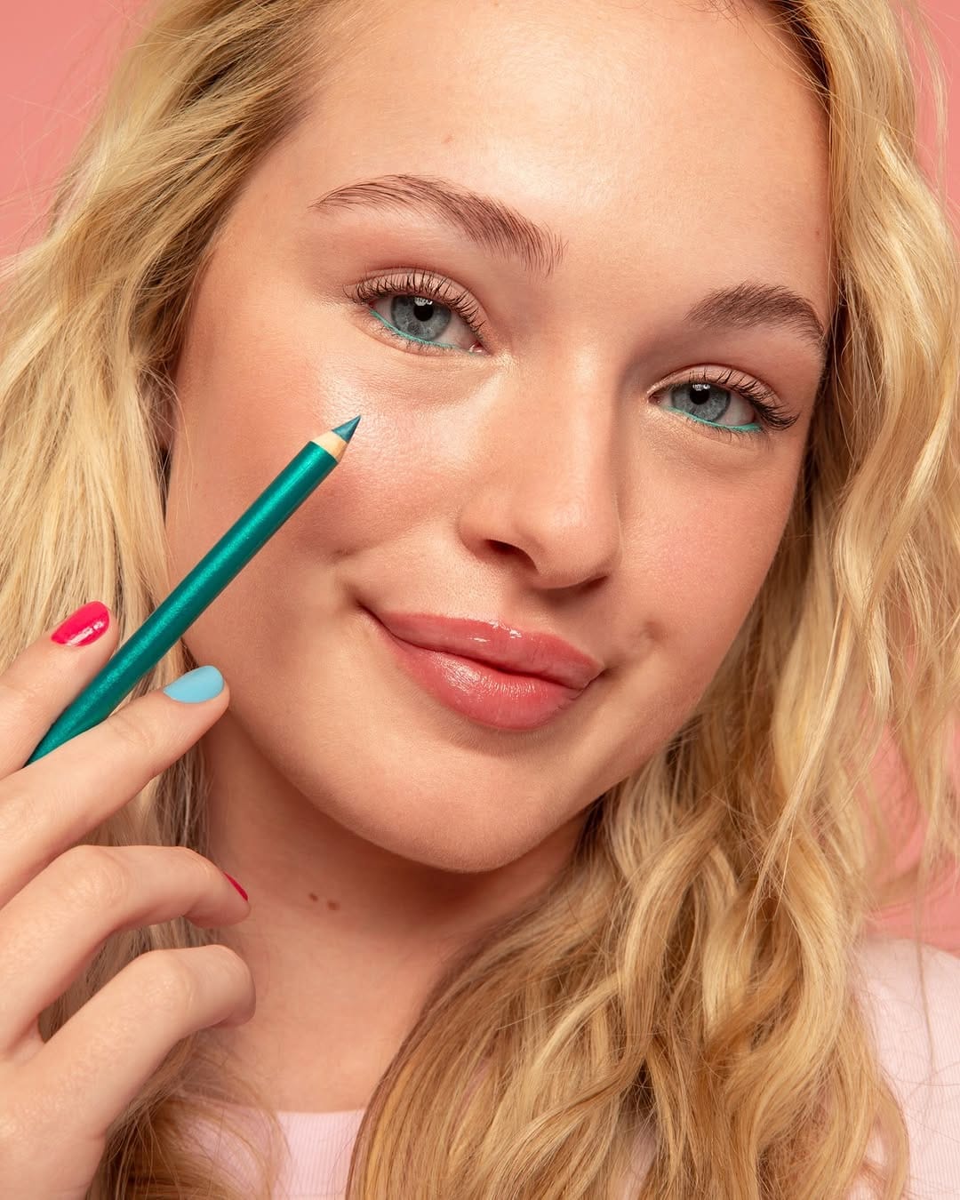 Post 5 by Tamara Specht ¦ Beauty Photographer on Instagram (carousel)