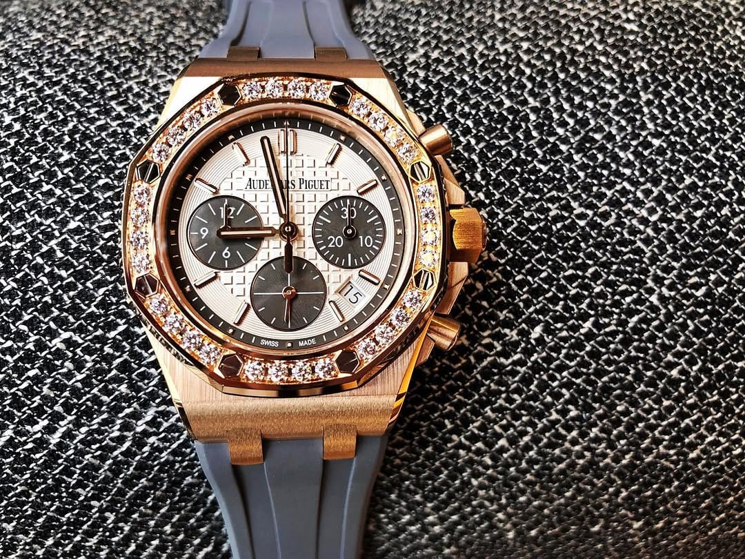 Post 2 by Munich Watches on Instagram (image)