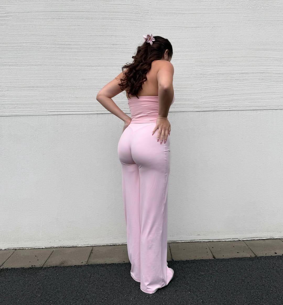 Post 5 by 𝓓𝓮𝓻𝔂𝓪 𐙚 on Instagram (carousel)