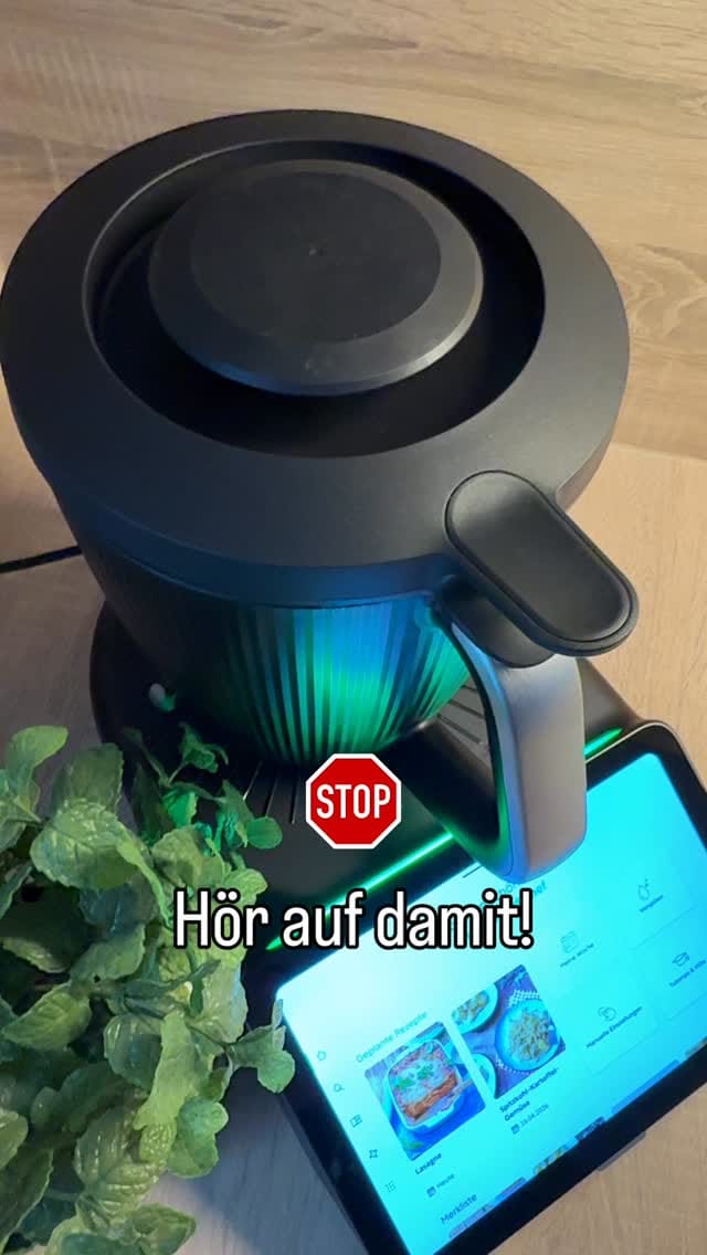 Post 9 by Rabus Narin on Instagram (video)