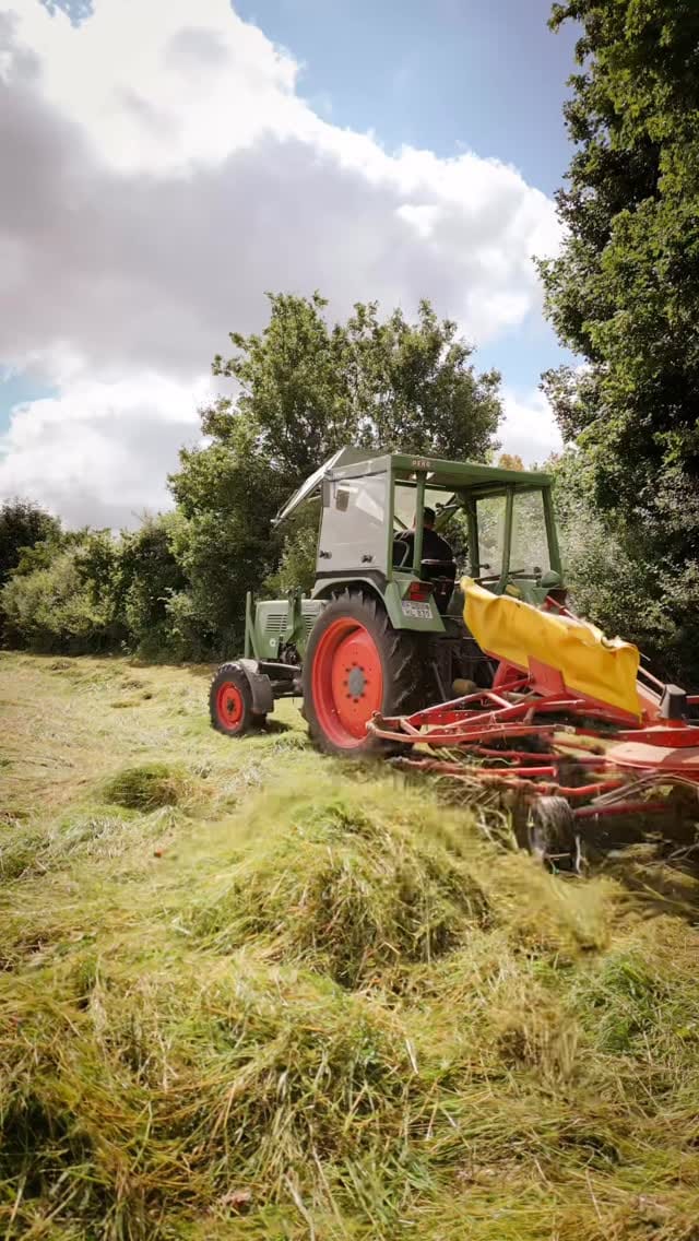 Post 8 by Fendt Klassiker on Instagram (video)