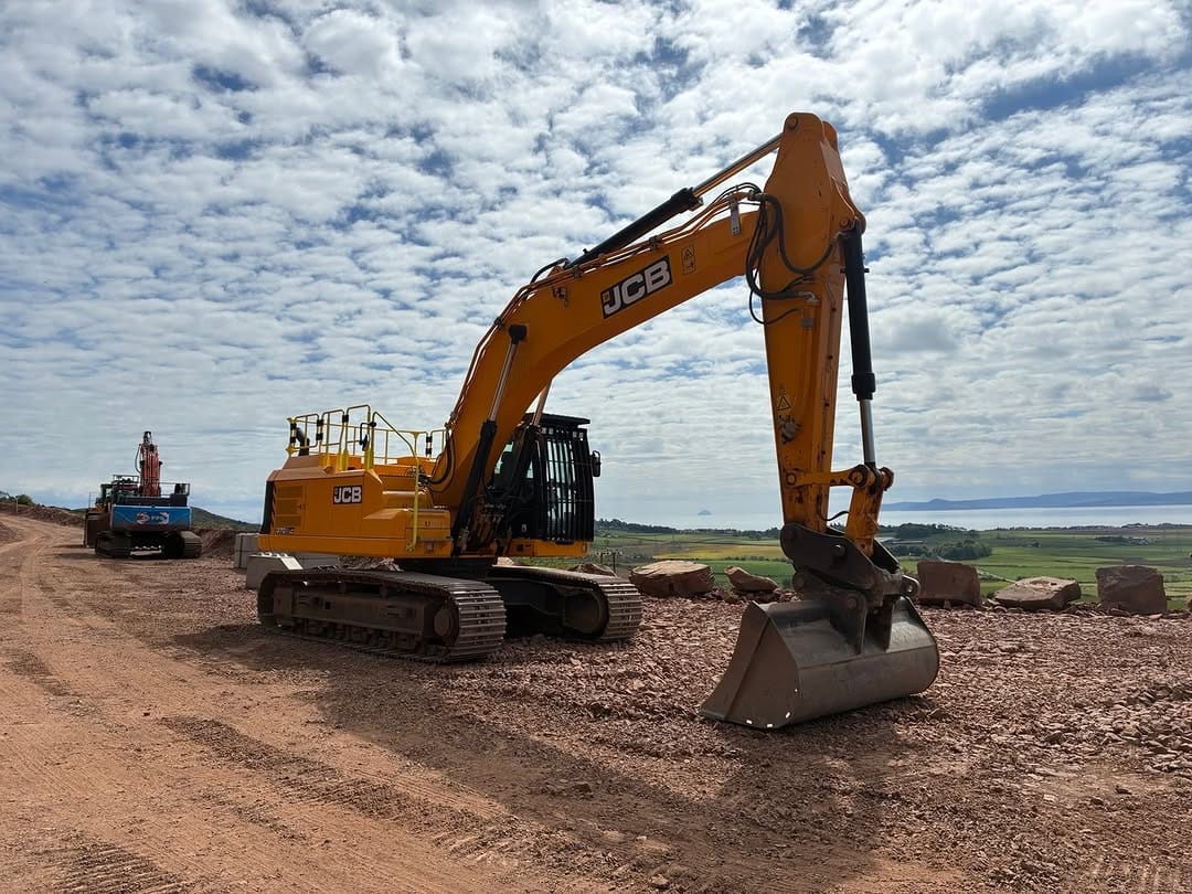 Post 5 by Scot JCB on Instagram (image)