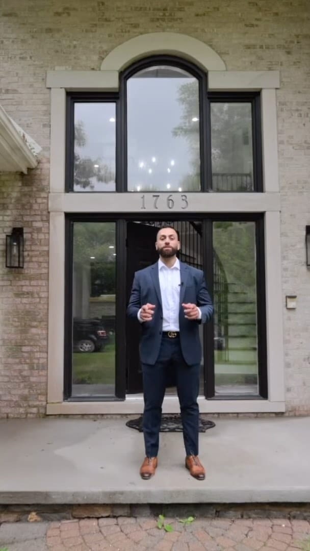 Post 10 by Joseph Jajo on Instagram (video)