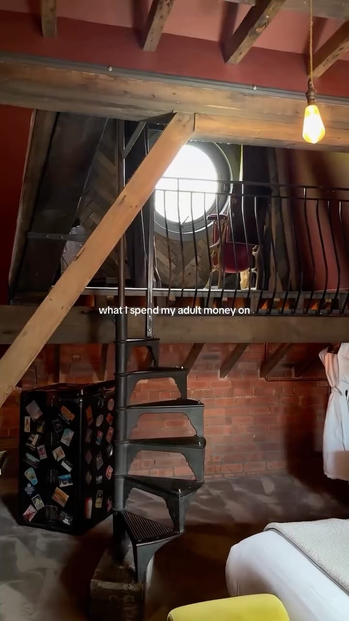 Post 7 by The Bells Leeds on Instagram (video)