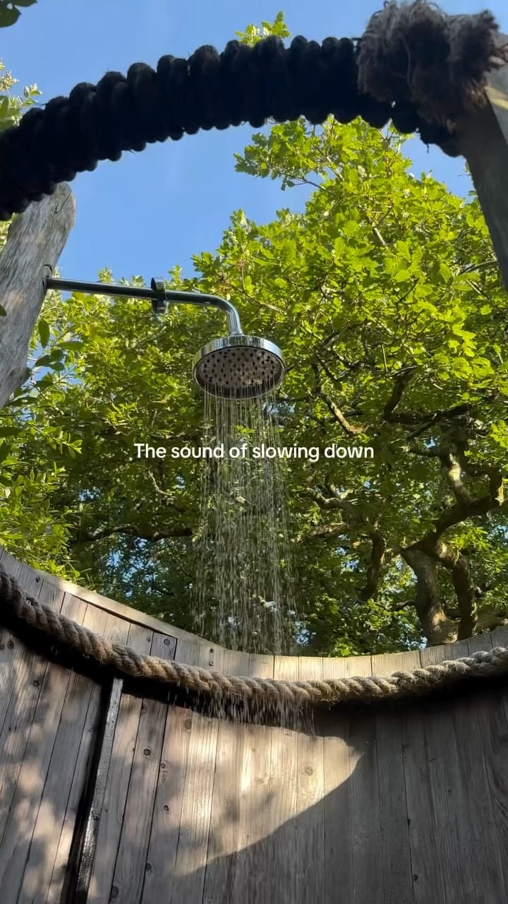 Post 8 by Florence Springs on Instagram (video)