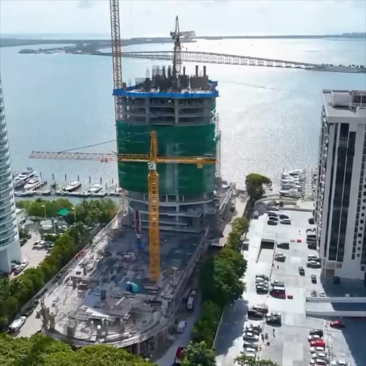 Post 8 by Dimitrios Kentis on Instagram (video)