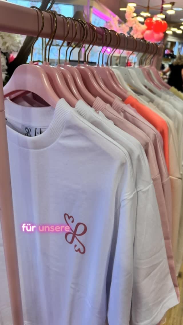 Post 3 by Mom of Four on Instagram (video)