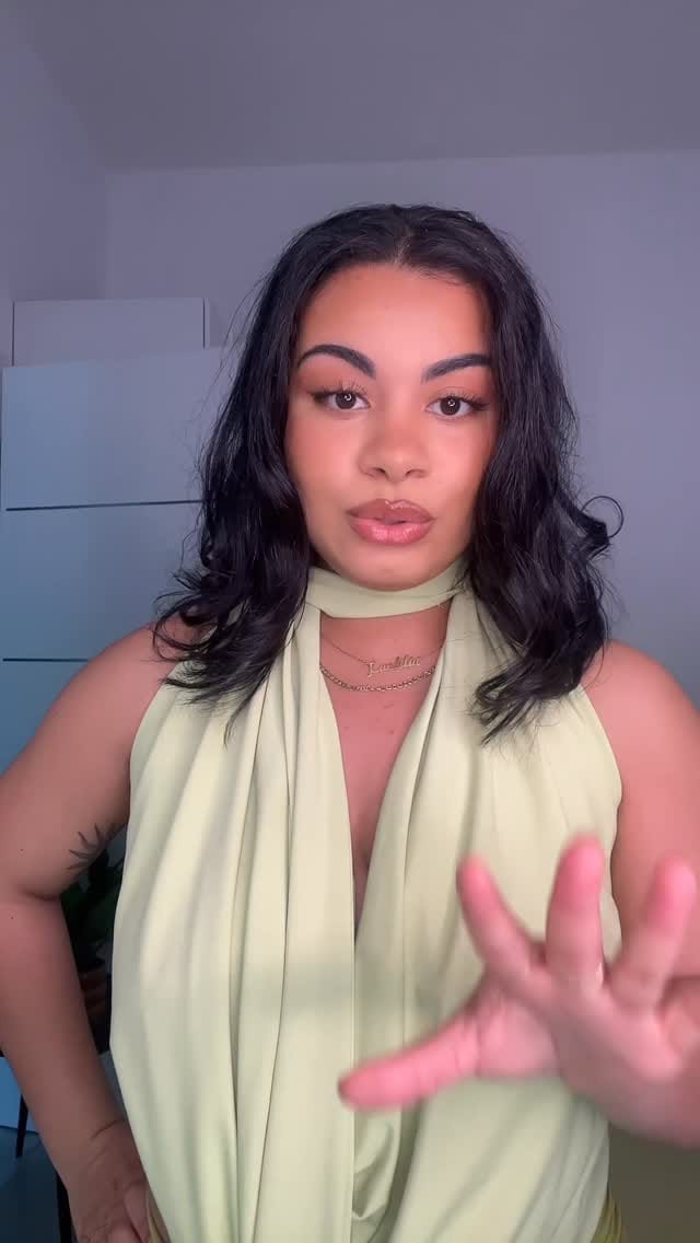 Post 4 by Laeti on Instagram (video)