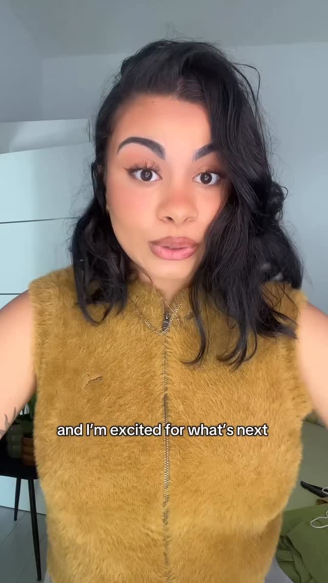 Post 3 by Laeti on Instagram (video)