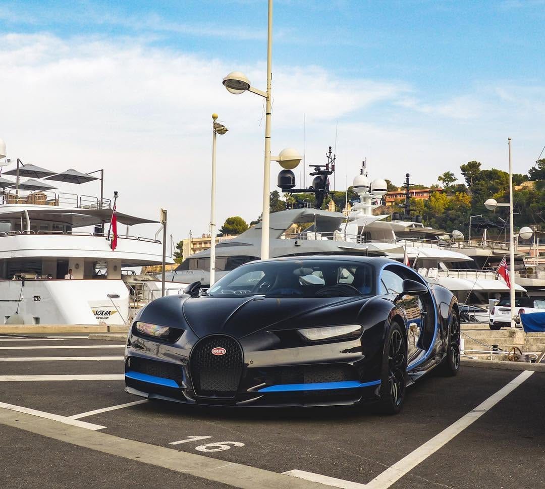 Post 8 by French  Carspotter on Instagram (image)