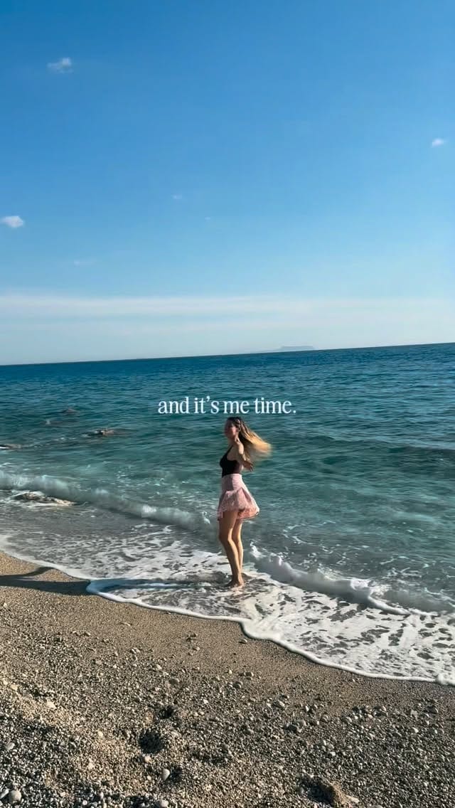 Post 2 by Anja Angel on Instagram (video)
