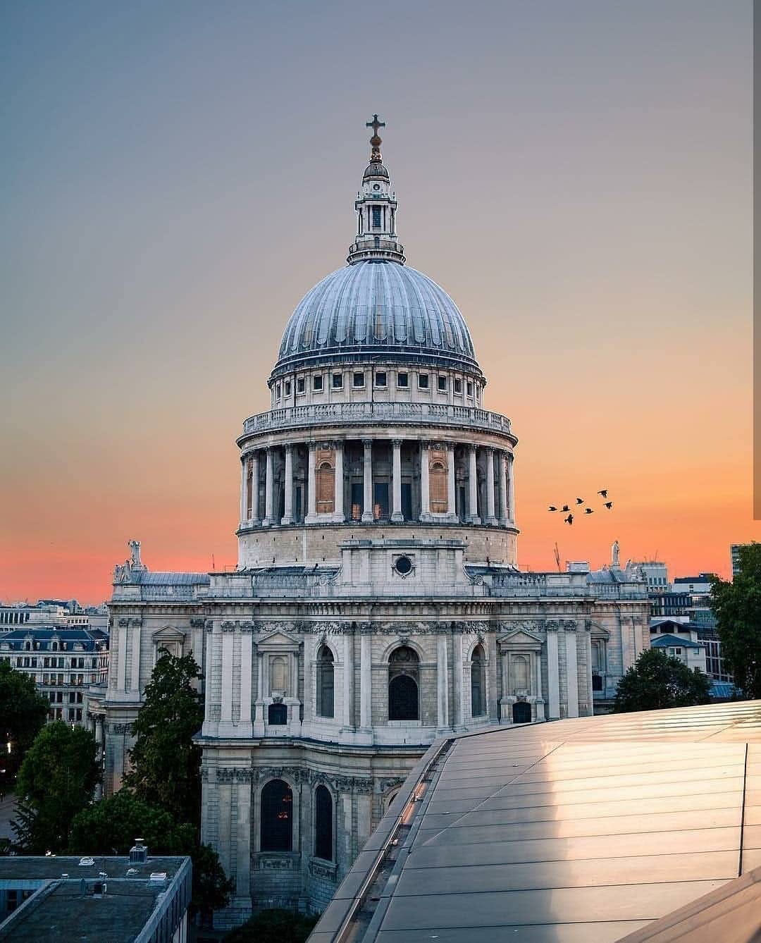Post 3 by Linking London on Instagram (image)
