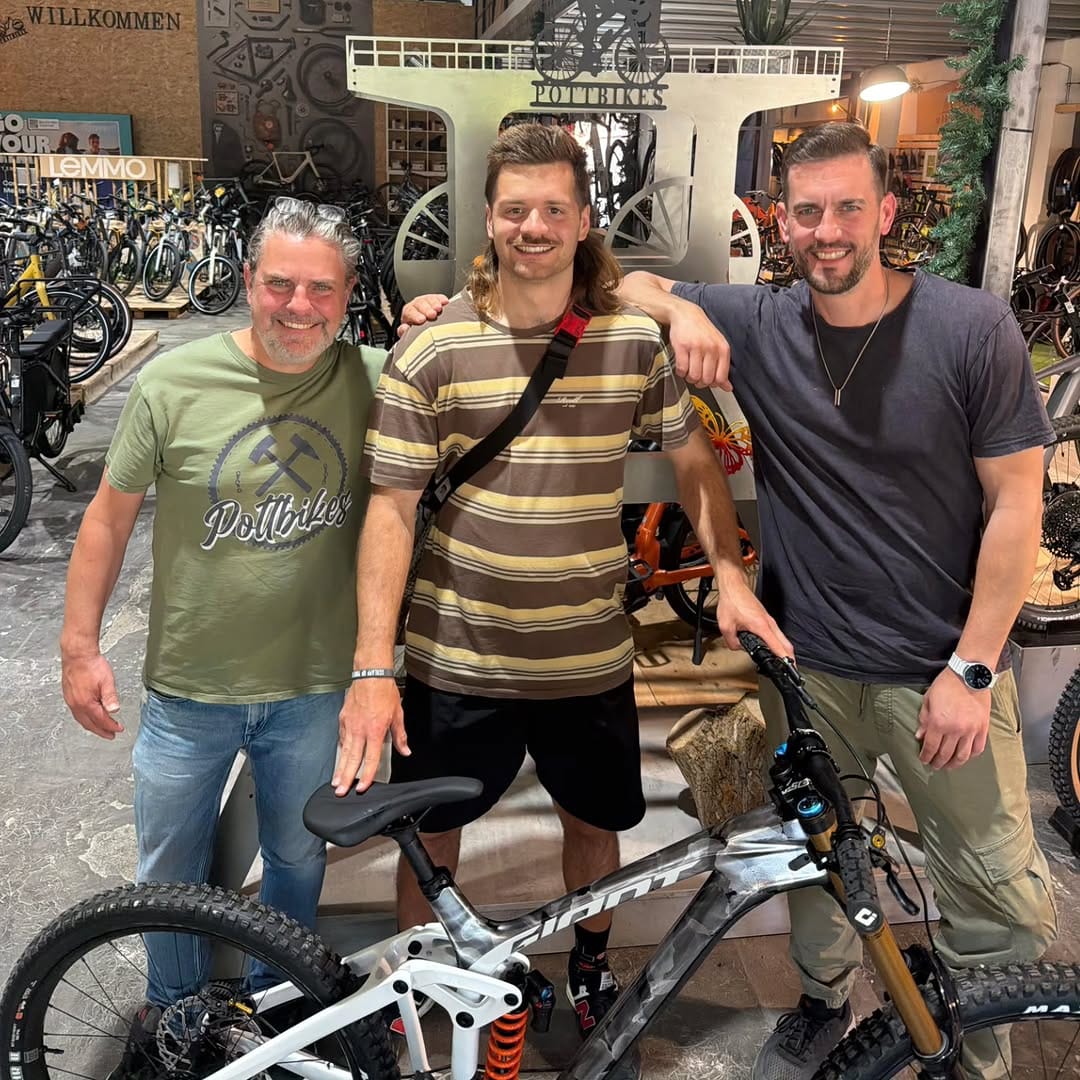 Post 4 by GIANT Bicycles DE/AT on Instagram (carousel)