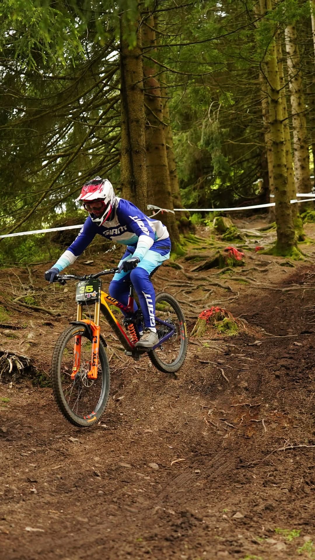 Post 9 by GIANT Bicycles DE/AT on Instagram (video)