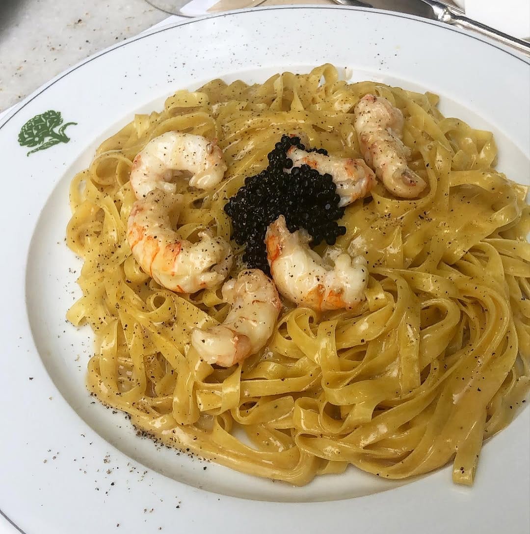 Post 10 by Flavour Foodies on Instagram (carousel)
