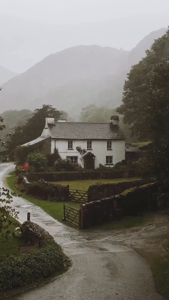 Post 9 by Lake District on Instagram (video)