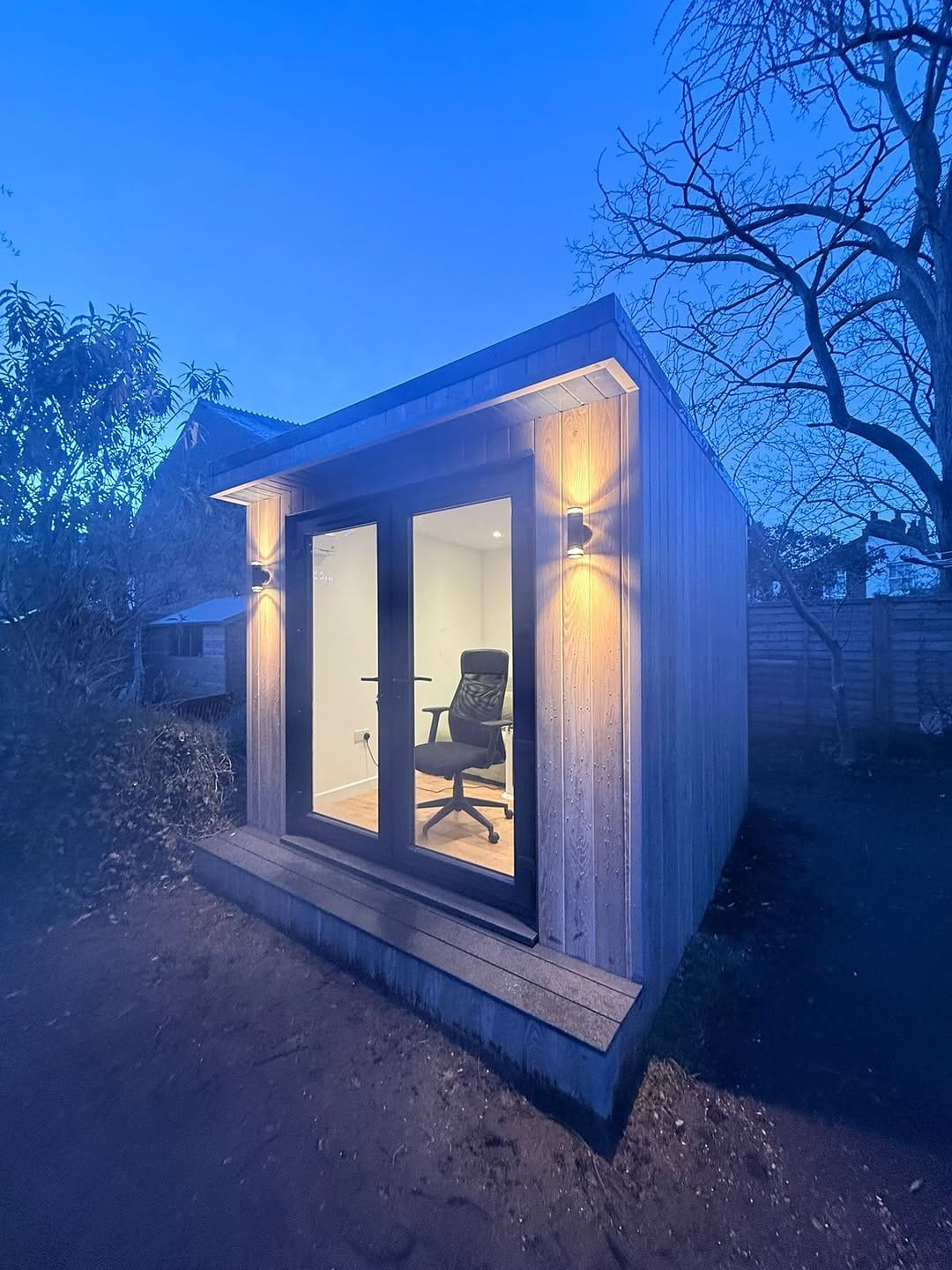 Post 7 by RIVERSIDE GARDEN ROOMS on Instagram (carousel)