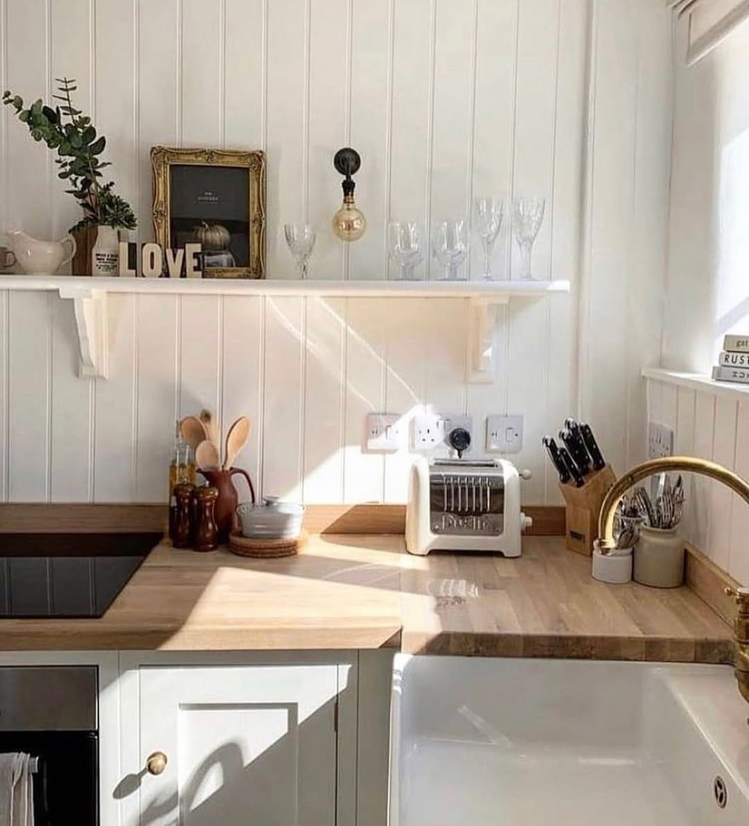 Post 9 by Luxury Cottage in the Cotswolds on Instagram (image)