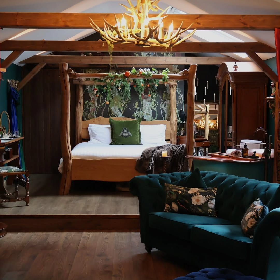 Post 9 by Hollow Heath Hideaway: Romantic Cabin with Hot Tub on Instagram (carousel)