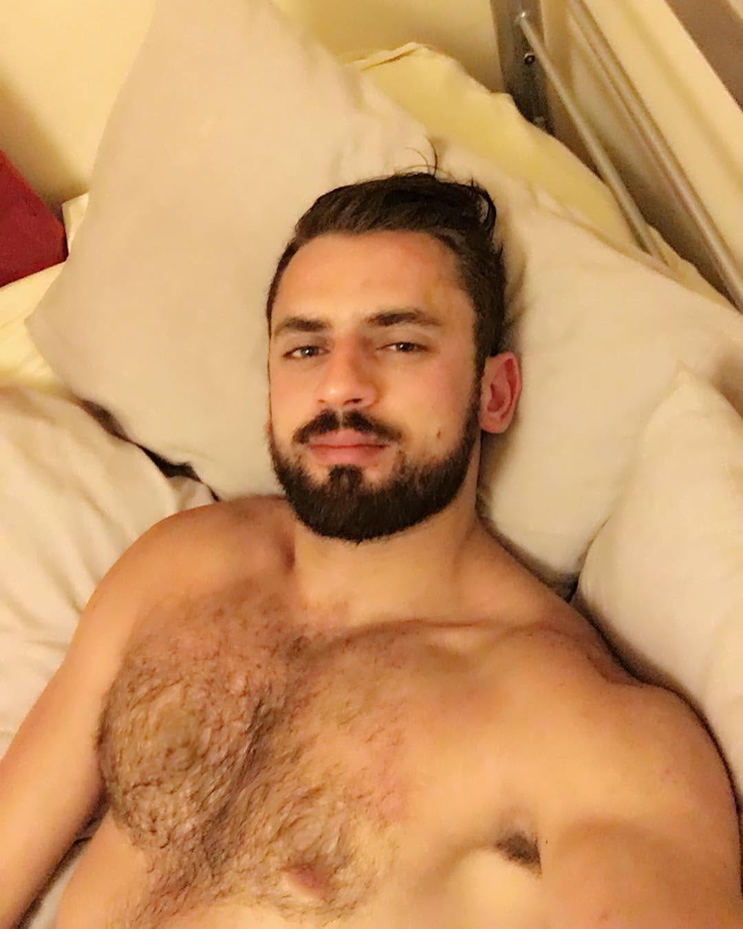 Post 9 by Arab-Caesar Lon on Instagram (image)