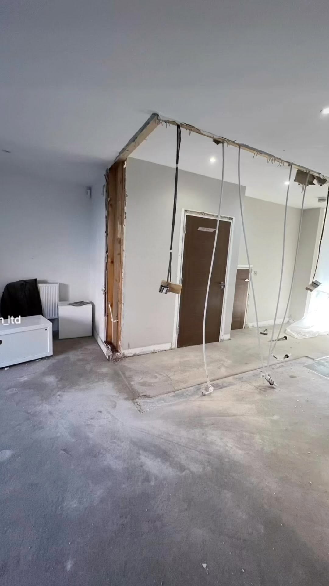 Post 8 by 10/Ten construction ltd on Instagram (video)